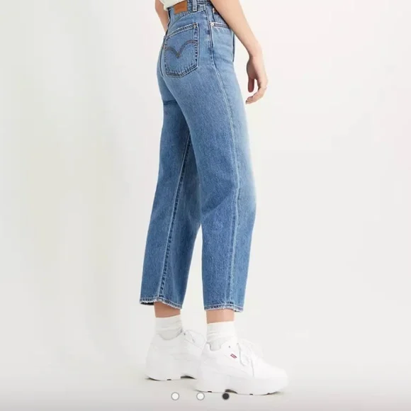 Levis Ribcage Straight Jeans, Size 26, Haight at the Ready wash (medium … - Picture 3 of 12